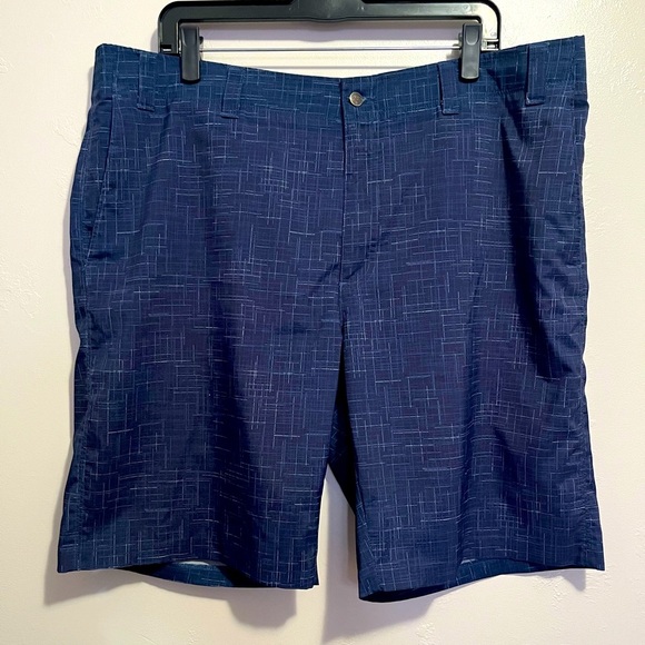 Callaway Blue Flat Front Golf Shorts - Picture 1 of 9